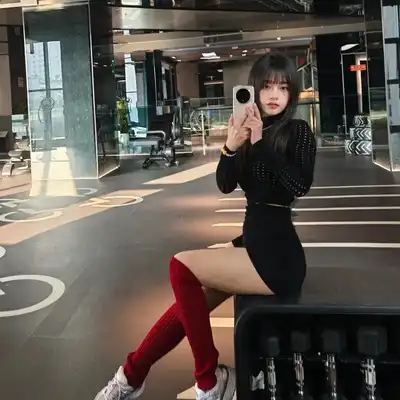 黄宇芳